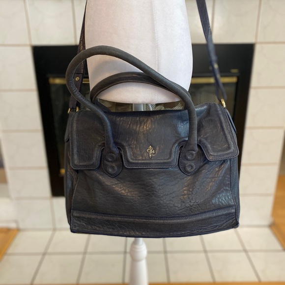 COLE HAAN Women’s Soft Leather Large Tote Bag, Navy Blue, Handle & Straps - Picture 5 of 14